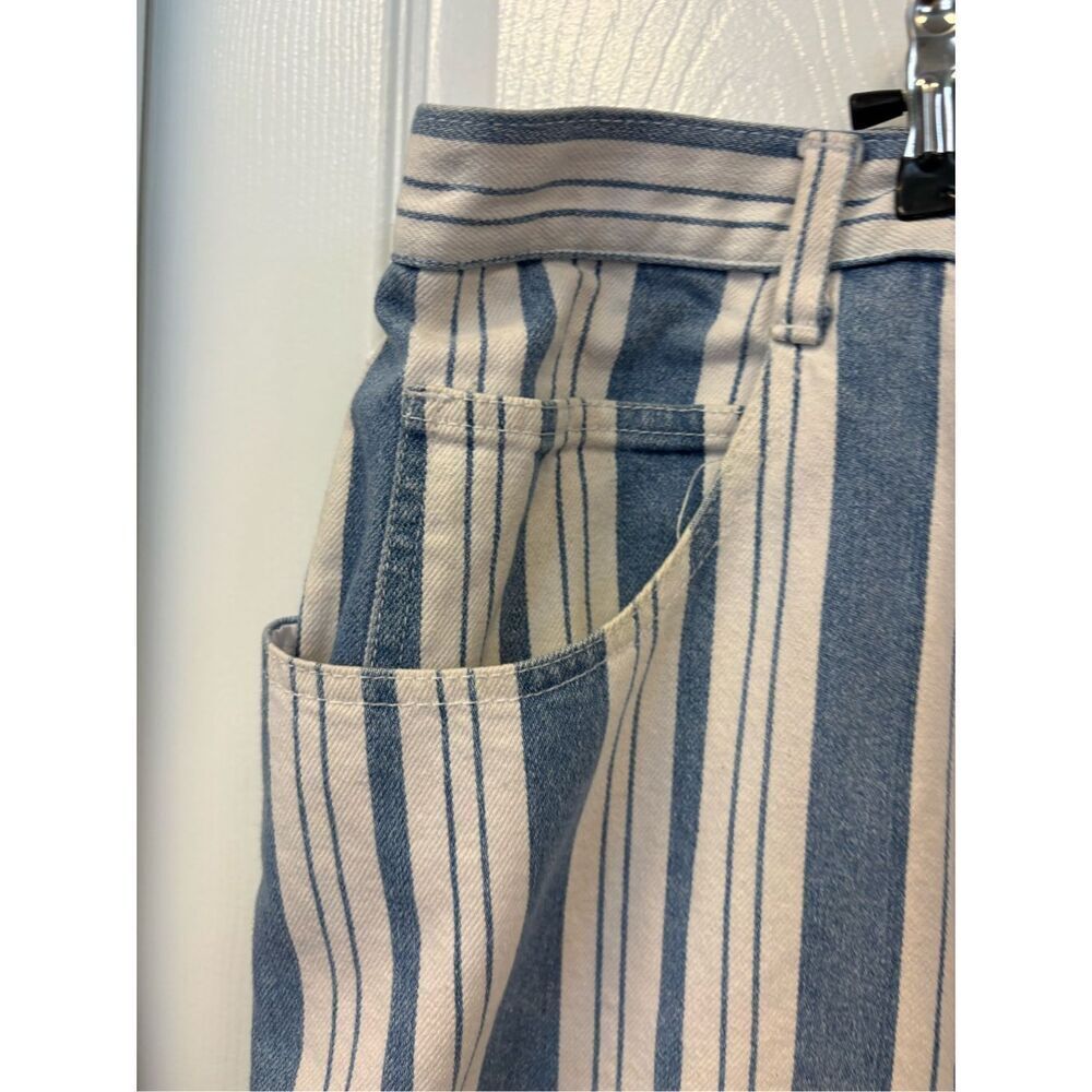 Vintage Striped Denim Shorts by Stefano - Picture 7 of 11